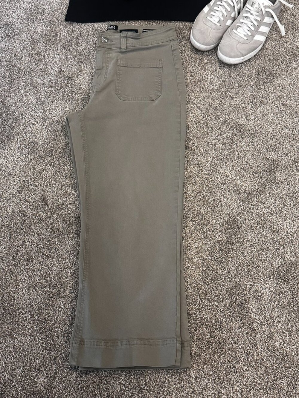 Buffalo High-Rise Soft Stretch Cropped Leg Pant Style Brigette Sage Sz  10/30 - Picture 2 of 10